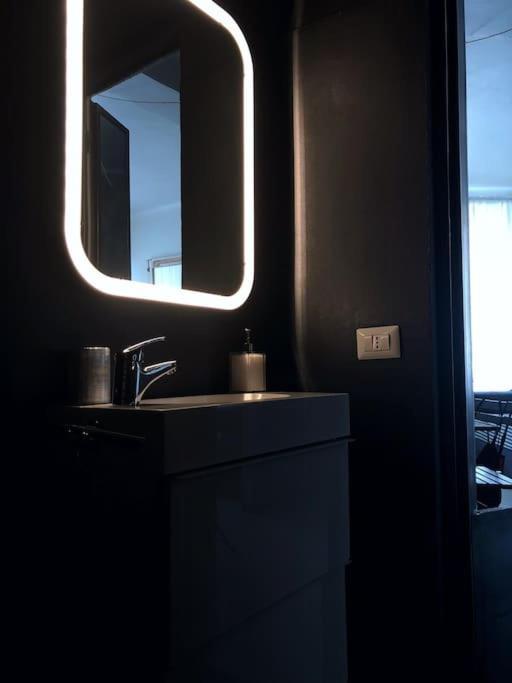 Brera Luxury Cozy Flat! Apartment Милано Екстериор снимка